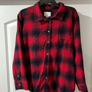 Ladies American eagle soft flannel shirt size large slightly used